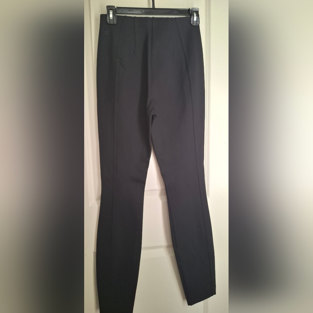 Lululemon Athletic Legging Sz Xs Highwaist Gym Run Sporty Yoga Goth‎